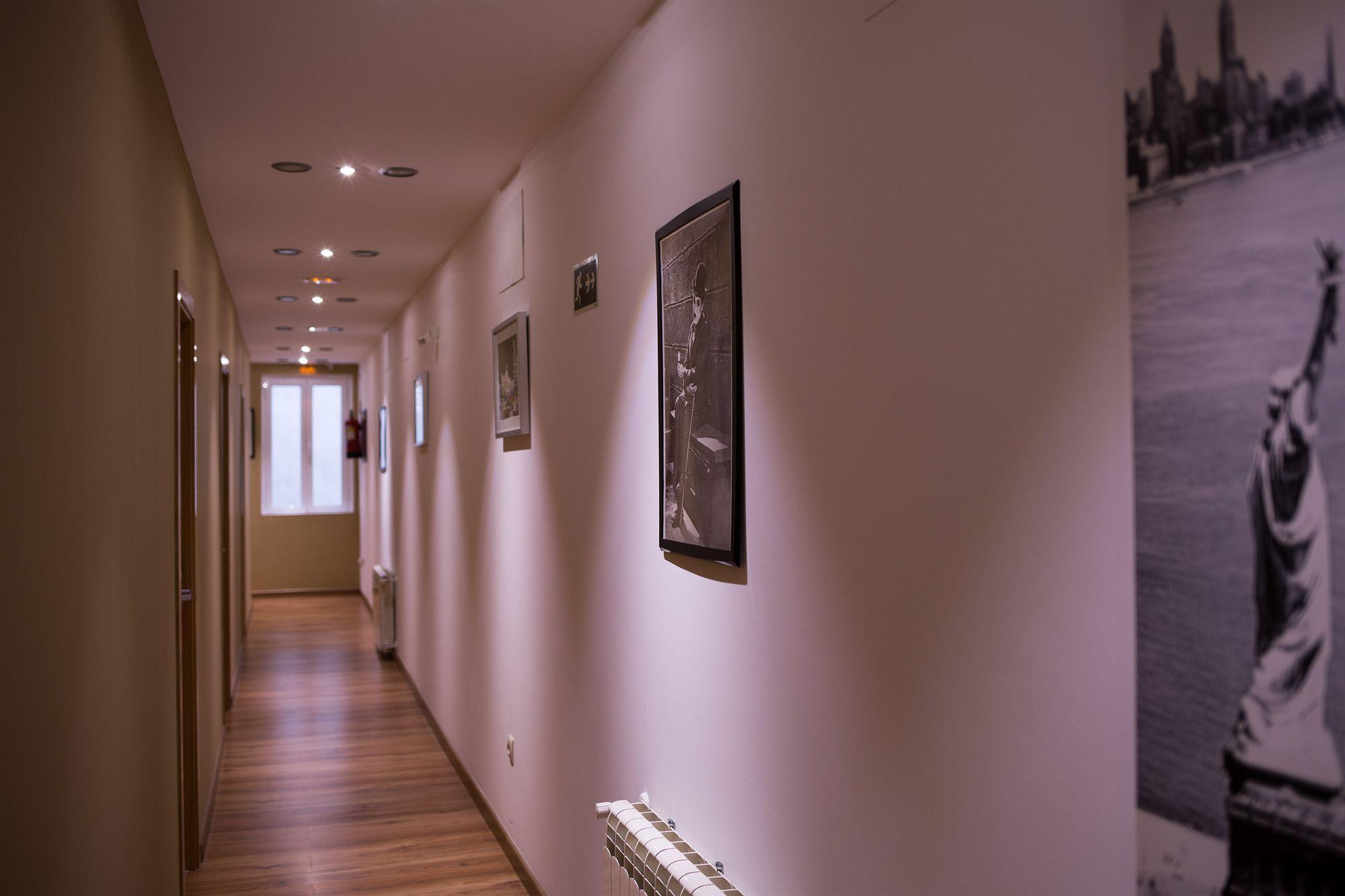 Hostal Art Madrid Dış mekan fotoğraf